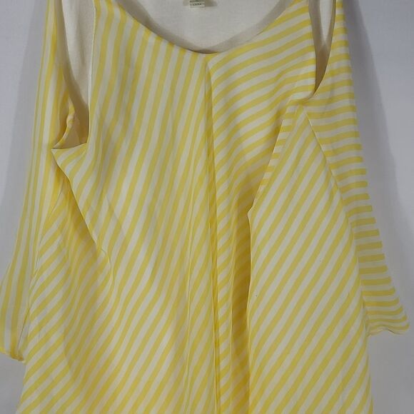 Gianni Bini Yellow And White Striped Maxi Dress - Picture 12 of 13
